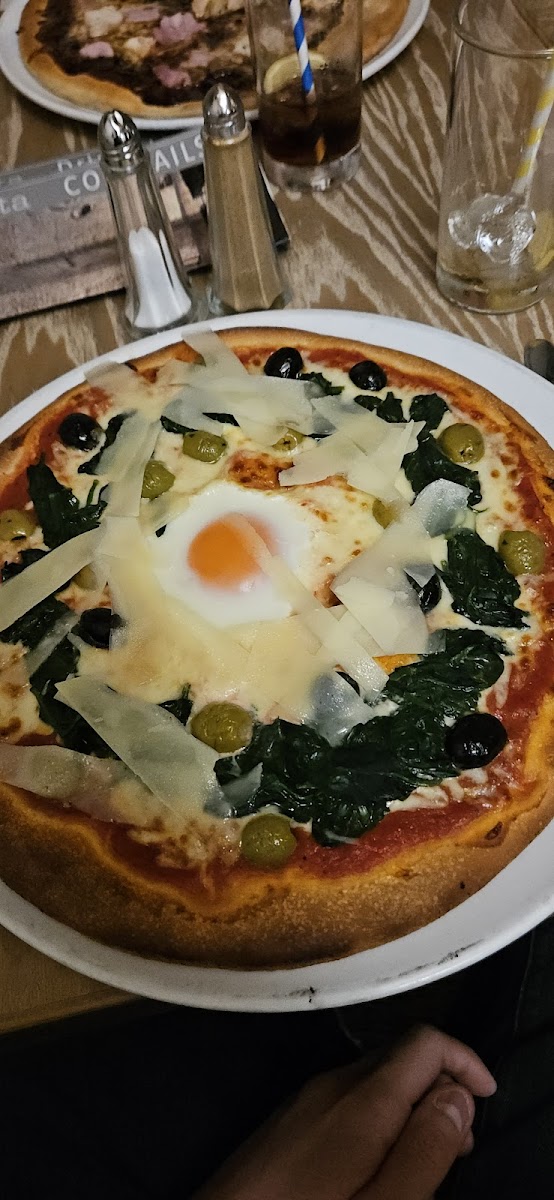 La Dolce Vita Restaurant Marple-3